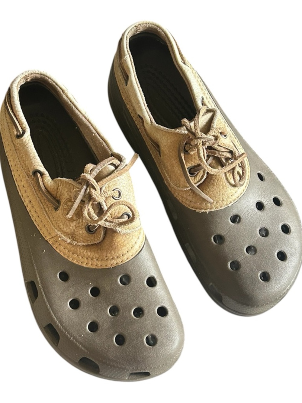 CROCS Men Boat Shoes in Tan Upper and Olive Base